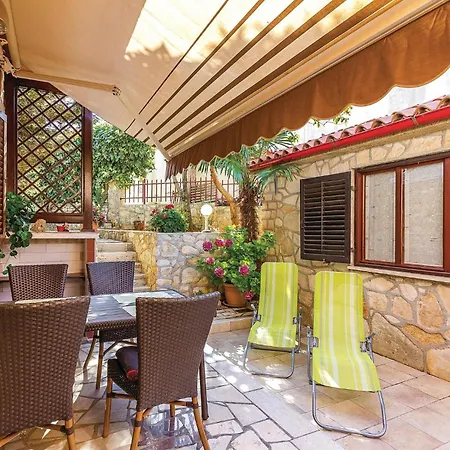 Apartment Apartment Peroj III *