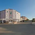 Peroj Iii