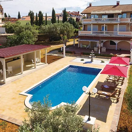 2 Bedroom Stunning Apartment In Vodnjan * Vodnjan