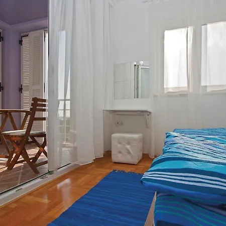 Peroj Iii Apartamento