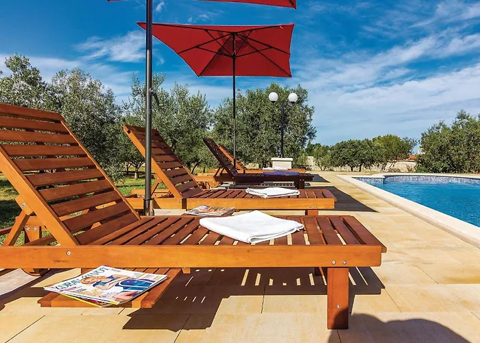 Peroj Iii 아파트 보드냔