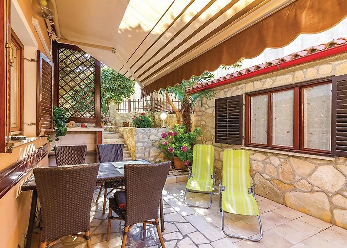 아파트 Peroj Iii *