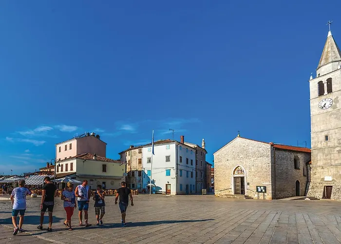 Peroj Iii 아파트 보드냔